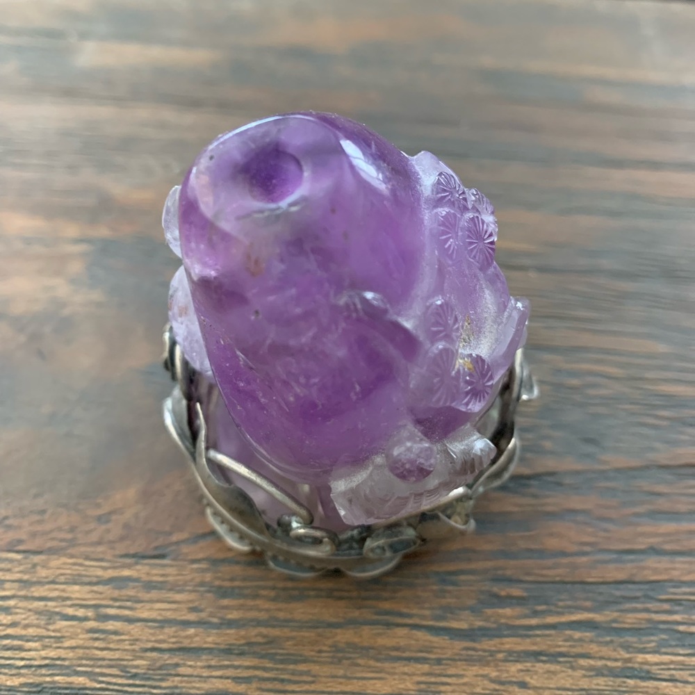 Vintage Carved amethyst incense holder piece with a silver pedestal - Picture 2 of 5